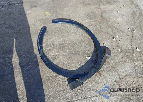 2015 Audi Q3 2.0T Premium Plus z USA, uszkodzony, nr VIN WA1GFCFS0FR006032